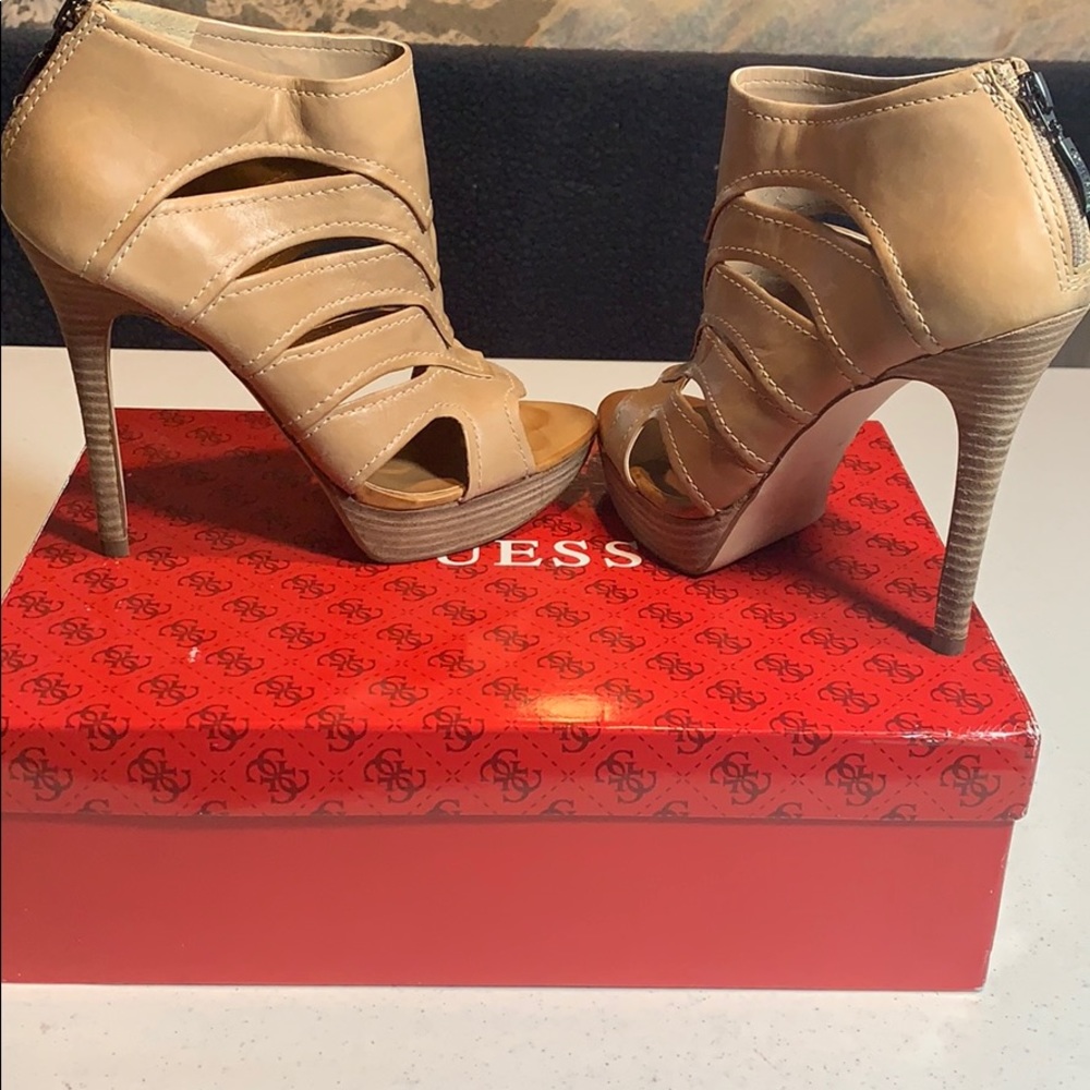 GUESS Sandal/Booties - Picture 7 of 8